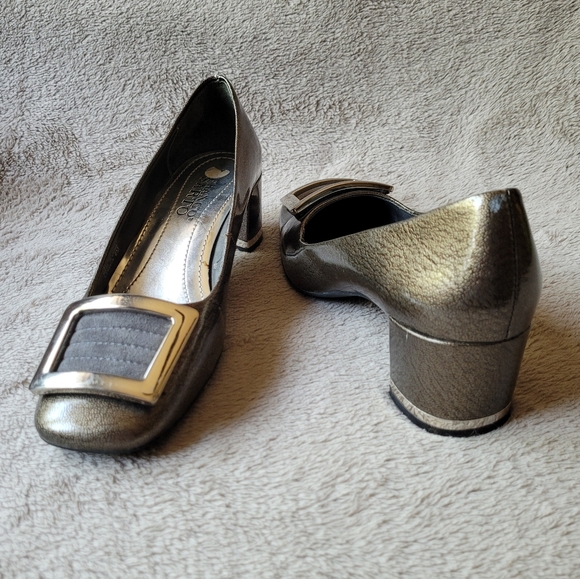 Franco Sarto Shoes - Franco Sarto Fresca retro style block heels size 6